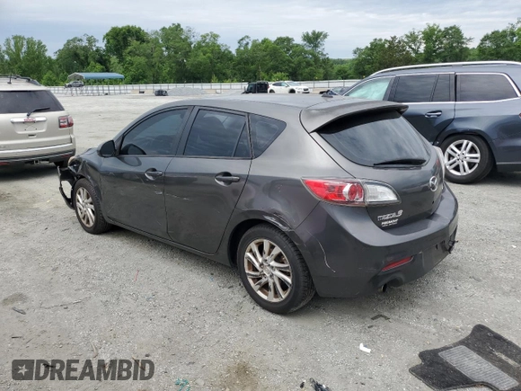 2012 Mazda 3 i Grand Touring с VIN JM1BL1M75C1639180, выставлен на аукционе Copart как лот 57331105 с пробегом 98 176 миль миль и Списание • Salvage title. История ставок и продаж доступна на DreamBid. Изображение 2.
