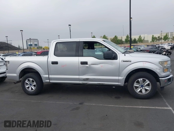2015 Ford F-150 XL z VIN 1FTEW1CF1FKD98441, wystawiony jako IAAI lot #42397780 z przebiegiem 145 108 mil mil oraz . Historia ofert i sprzedaży dostępna na DreamBid. Obrazek 6.