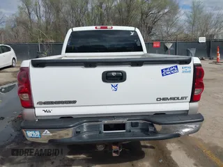 2005 Chevrolet Silverado 1500 Z71 with VIN 1GCEK19Z15Z182852, listed as a IAAI auction lot 41891082 with 182,839 mi miles and . Bid and sale history available at DreamBid. Image 17.