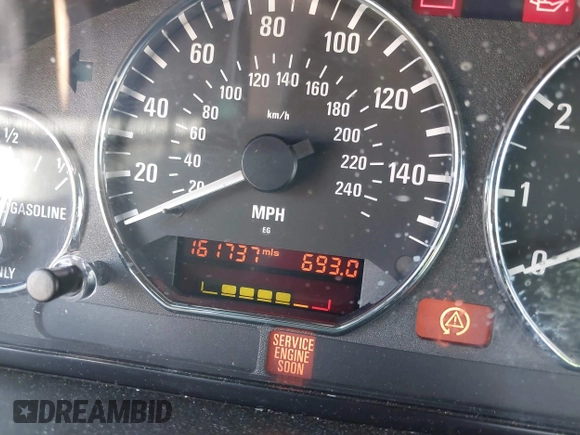 2001 BMW Z3 3.0 с VIN WBACN53401LL48257, выставлен на аукционе IAAI как лот 42386916 с пробегом 161 737 миль миль и . История ставок и продаж доступна на DreamBid. Изображение 7.