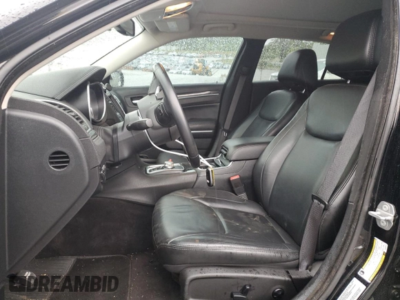 2016 Chrysler 300 Anniversary Edition with VIN 2C3CCAAG8GH248416, listed as a Copart auction lot 51939245 with 47,426 mi miles and Salvage Title. Bid and sale history available at DreamBid. Image 7.