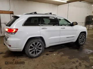 2018 Jeep Grand Cherokee High Altitude with VIN 1C4RJFCG8JC405989, listed as a Copart auction lot 45655675 with 111,201 mi miles and Salvage Title. Bid and sale history available at carsss.com. Image 3.