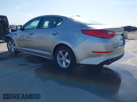 2015 Kia Optima LX with VIN 5XXGM4A71FG484306, listed as a IAAI auction lot 41797482 with 116,181 mi miles and . Bid and sale history available at carsss.com. Image 3.