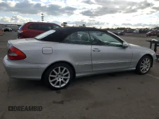 2007 Mercedes-Benz CLK 350 with VIN WDBTK56F67F229711, listed as a Copart auction lot 83255084 with 83,032 mi miles and Clean Title. Bid and sale history available at DreamBid. Image 3.