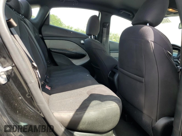 2015 Dodge Dart SXT with VIN 1C3CDFBB7FD102016, listed as a Copart auction lot 60536365 with 186,322 mi miles and Salvage title. Bid and sale history available at DreamBid. Image 10.