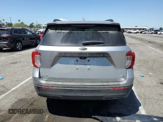 2020 Ford Explorer XLT z VIN 1FMSK8DH4LGB31585, wystawiony jako Copart lot #56982185 z przebiegiem 36 117 mil mil oraz Szkoda całkowita • Salvage title. Historia ofert i sprzedaży dostępna na DreamBid. Obrazek 6.