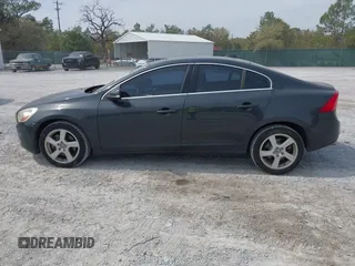 2013 Volvo S60 T5 Premier with VIN YV1612FS2D2193686, listed as a IAAI auction lot 41887293 with 100,612 mi miles. Bid and sale history available at carsss.com. Image 14.