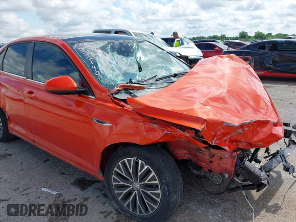2019 Volkswagen Jetta SEL with VIN 3VWE57BU7KM167369, listed as a IAAI auction lot 42346356 with 79,327 mi miles and . Bid and sale history available at DreamBid. Image 6.