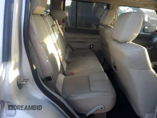 2006 Jeep Commander Limited z VIN 1J8HG58296C170388, wystawiony jako Copart lot #61134795 z przebiegiem 117 992 mil mil oraz Szkoda całkowita • Salvage title. Historia ofert i sprzedaży dostępna na DreamBid. Obrazek 11.