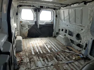 2019 Ford Transit z VIN 1FTYE9ZM1KKA47589, wystawiony jako Copart lot #51067715 z przebiegiem 260 018 mil mil oraz Szkoda całkowita • Salvage title. Historia ofert i sprzedaży dostępna na DreamBid. Obrazek 10.