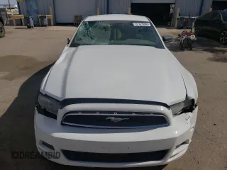 2014 Ford Mustang V6 with VIN 1ZVBP8AM4E5321289, listed as a Copart auction lot 57625845 with 143,127 mi miles and Salvage title. Bid and sale history available at DreamBid. Image 5.