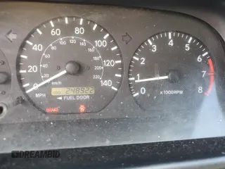 2000 Toyota Camry CE z VIN 4T1BG22K5YU013891, wystawiony jako Copart lot #56693255 z przebiegiem 248 922 mil mil oraz Szkoda całkowita • Salvage title. Historia ofert i sprzedaży dostępna na DreamBid. Obrazek 9.