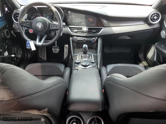 2017 Alfa Romeo Giulia Quadrifoglio with VIN ZARFAEAV7H7556684, listed as a Copart auction lot 45854365 with 57,731 mi miles and Non Repairable. Bid and sale history available at carsss.com. Image 8.