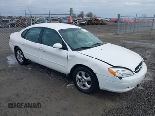 2002 Ford Taurus SES Standard with VIN 1FAFP55U12A184513, listed as a IAAI auction lot 41125306 with 241,896 mi miles. Bid and sale history available at carsss.com. Image 1.