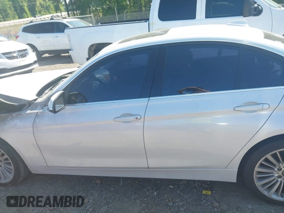 2012 BMW 3 Series 328i with VIN WBA3A5C53CF349523, listed as a IAAI auction lot 42060916 with Not provided miles and . Bid and sale history available at DreamBid. Image 13.