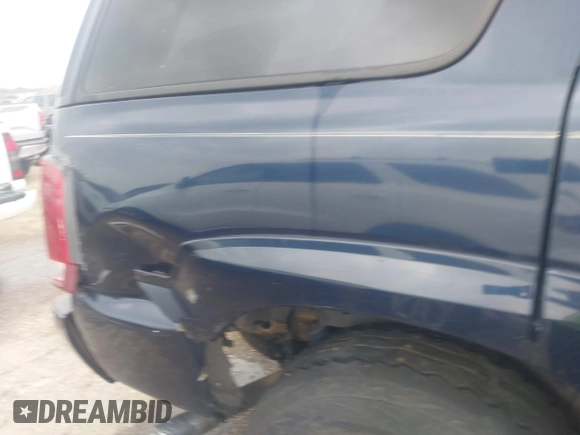 2005 Cadillac Escalade z VIN 1GYEK63N65R119145, wystawiony jako IAAI lot #41769374 z przebiegiem 267 173 mil mil oraz . Historia ofert i sprzedaży dostępna na DreamBid. Obrazek 6.
