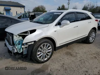 2017 Cadillac XT5 Platinum AWD with VIN 1GYKNFRS8HZ185420, listed as a Copart auction lot 47528355 with 83,831 mi miles and Salvage Title. Bid and sale history available at carsss.com. Image 1.