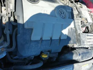2014 Volkswagen Jetta TDI w/Sunroof with VIN 3VWPL7AJ9EM618845, listed as a IAAI auction lot 41758484 with 118,873 mi miles and . Bid and sale history available at DreamBid. Image 17.