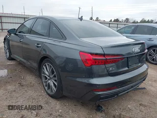 2023 Audi A6 Premium Plus z VIN WAUL2BF27PN039318, wystawiony jako IAAI lot #41603715 z przebiegiem 32 892 mil mil oraz . Historia ofert i sprzedaży dostępna na DreamBid. Obrazek 3.