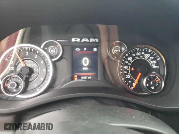 2024 Ram 2500 Tradesman with VIN 3C6UR5CJ8RG169028, listed as a Copart auction lot 84637464 with 10,857 mi miles and Salvage Title. Bid and sale history available at carsss.com. Image 9.