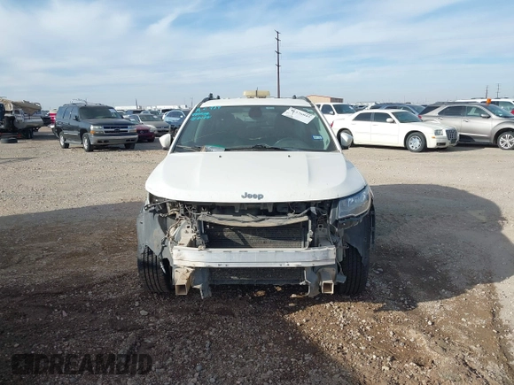 2019 Jeep Compass Latitude with VIN 3C4NJCBB1KT654692, listed as a IAAI auction lot 41376045 with 132,038 mi miles and . Bid and sale history available at DreamBid. Image 13.