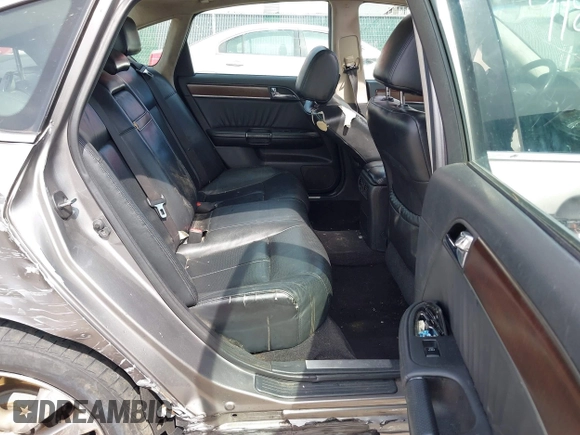 2010 Infiniti M with VIN JN1CY0AP8AM911739, listed as a IAAI auction lot 41836817 with 185,068 mi miles and . Bid and sale history available at carsss.com. Image 8.