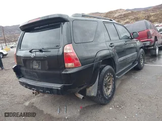 2005 Toyota 4Runner SR5 with VIN JTEBU14R250074986, listed as a IAAI auction lot 41549695 with 205,618 mi miles. Bid and sale history available at carsss.com. Image 4.