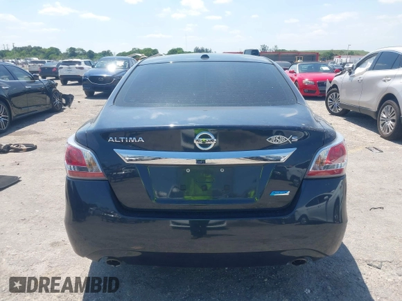 2014 Nissan Altima SV with VIN 1N4AL3AP3EC174276, listed as a IAAI auction lot 42070847 with 128,355 mi miles and . Bid and sale history available at carsss.com. Image 16.