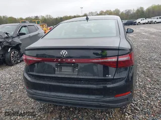 2025 Volkswagen Jetta SE with VIN 3VW7X7BU5SM029526, listed as a IAAI auction lot 41861941 with 5,791 mi miles. Bid and sale history available at carsss.com. Image 16.