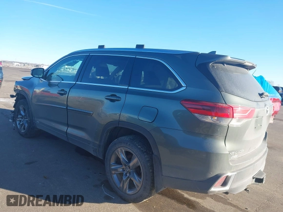 2018 Toyota Highlander Hybrid Limited with VIN 5TDDGRFH8JS045443, listed as a IAAI auction lot 41256831 with 105,736 mi miles and . Bid and sale history available at DreamBid. Image 3.