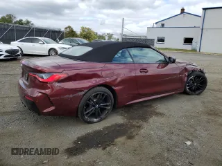 2022 BMW 4 Series M440i xDrive with VIN WBA63AT09NCL01453, listed as a Copart auction lot 72575524 with 30,646 mi miles and Salvage title. Bid and sale history available at DreamBid. Image 3.