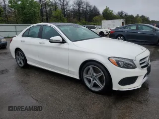 2017 Mercedes-Benz C 300 z VIN WDDWF4KB2HR242736, wystawiony jako Copart lot #57845665 z przebiegiem 138 182 mil mil oraz Szkoda całkowita • Salvage title. Historia ofert i sprzedaży dostępna na DreamBid. Obrazek 4.