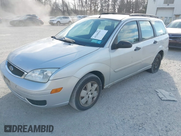 2007 Ford Focus SE с VIN 1FAHP36N97W177923, выставлен на аукционе IAAI как лот 41268410 с пробегом 311 039 миль миль и . История ставок и продаж доступна на DreamBid. Изображение 2.