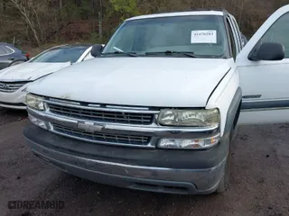 2002 Chevrolet Tahoe LS with VIN 1GNEC13Z82R182629, listed as a IAAI auction lot 41470283 with 248,481 mi miles. Bid and sale history available at carsss.com. Image 6.