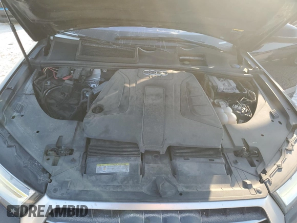 2018 Audi Q7 Premium with VIN WA1AHAF79JD029122, listed as a Copart auction lot 75455624 with 140,781 mi miles and Salvage title. Bid and sale history available at DreamBid. Image 12.