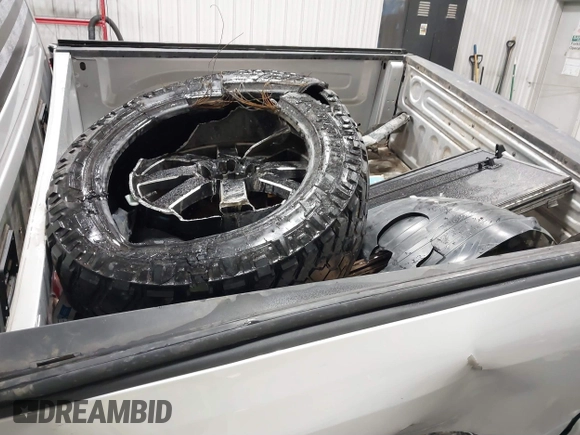 2014 Ram 1500 Express with VIN 3C6RR7KT9EG211320, listed as a IAAI auction lot 41493453 with 39,999 mi miles. Bid and sale history available at carsss.com. Image 18.