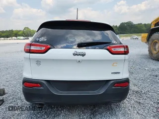 2016 Jeep Cherokee Latitude z VIN 1C4PJLCB9GW302114, wystawiony jako Copart lot #59312465 z przebiegiem 160 040 mil mil oraz Szkoda całkowita • Salvage title. Historia ofert i sprzedaży dostępna na DreamBid. Obrazek 6.
