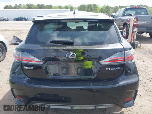2015 Lexus CT 200h z VIN JTHKD5BH6F2239402, wystawiony jako IAAI lot #41956236 z przebiegiem 111 099 mil mil oraz . Historia ofert i sprzedaży dostępna na DreamBid. Obrazek 17.