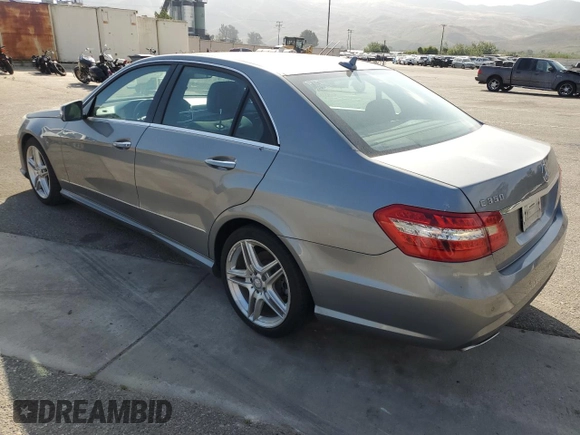 2013 Mercedes-Benz E 350 Luxury with VIN WDDHF5KB9DA672755, listed as a Copart auction lot 59916805 with 117,688 mi miles and Clean title. Bid and sale history available at DreamBid. Image 2.