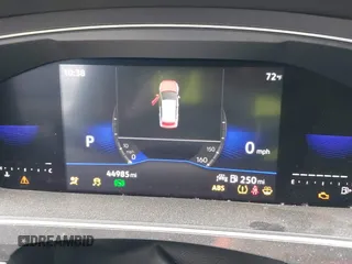 2023 Volkswagen Tiguan S z VIN 3VVRB7AX4PM046851, wystawiony jako IAAI lot #42039811 z przebiegiem 44 985 mil mil oraz . Historia ofert i sprzedaży dostępna na DreamBid. Obrazek 7.