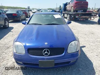 1998 Mercedes-Benz SLK-Class with VIN WDBKK47F7WF075867, listed as a IAAI auction lot 42113106 with 36,870 mi miles. Bid and sale history available at carsss.com. Image 12.