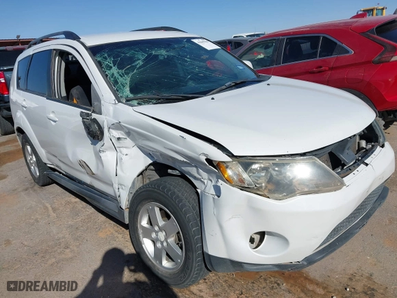2009 Mitsubishi Outlander ES with VIN JA4LS21W49Z015920, listed as a IAAI auction lot 41845969 with 291,723 mi miles. Bid and sale history available at carsss.com. Image 1.