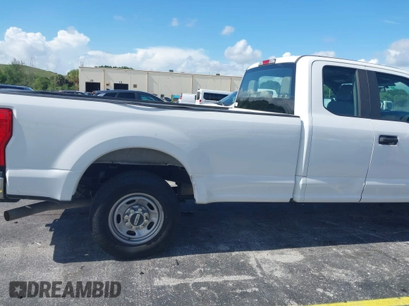 2019 Ford F-250 XL с VIN 1FT7X2A67KEC53878, выставлен на аукционе IAAI как лот 42707576 с пробегом 155 920 миль миль и . История ставок и продаж доступна на DreamBid. Изображение 6.