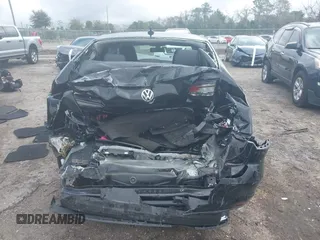 2016 Volkswagen Jetta Sedan 1.8T SEL with VIN 3VWL07AJ9GM258065, listed as a IAAI auction lot 41617182 with 164,891 mi miles. Bid and sale history available at carsss.com. Image 16.