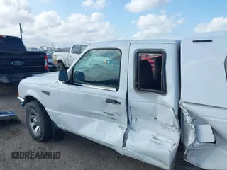 2000 Ford Ranger XL with VIN 1FTYR14V5YTA27015, listed as a IAAI auction lot 40703797 with 212,894 mi miles. Bid and sale history available at carsss.com. Image 6.