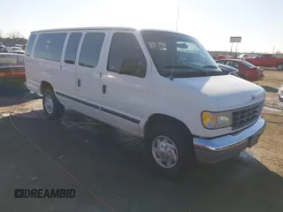 1996 Ford Econoline Wagon XL z VIN 1FBJS31H4THA75881, wystawiony jako IAAI lot #41382919 z przebiegiem 109 590 mil mil oraz . Historia ofert i sprzedaży dostępna na DreamBid. Obrazek 1.