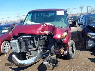 2008 Ford Econoline Passenger XL with VIN 1FBSS31L08DB09175, listed as a IAAI auction lot 41795288 with 184,996 mi miles. Bid and sale history available at carsss.com. Image 13.