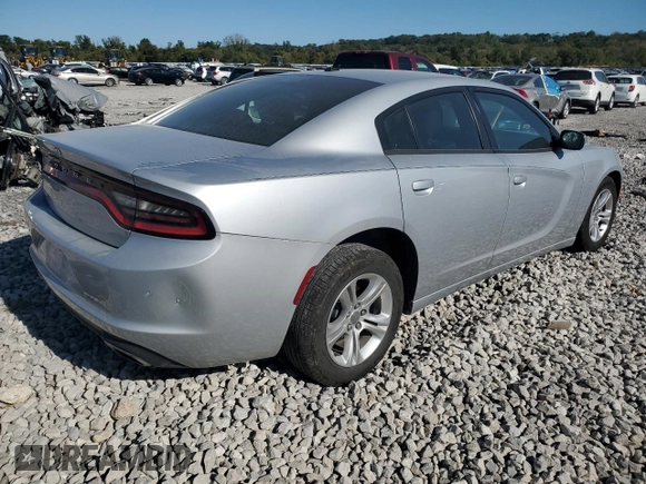 2020 Dodge Charger SXT with VIN 2C3CDXBG8LH189215, listed as a Copart auction lot 73760474 with 32,956 mi miles and Salvage Title. Bid and sale history available at carsss.com. Image 3.
