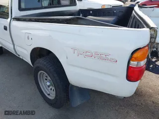 2002 Toyota Tacoma with VIN 5TENL42N92Z027486, listed as a IAAI auction lot 41819045 with 252,777 mi miles. Bid and sale history available at carsss.com. Image 13.