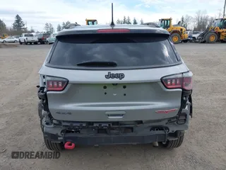 2020 Jeep Compass Trailhawk with VIN 3C4NJDDB1LT184538, listed as a IAAI auction lot 41884991 with 131,166 mi miles and . Bid and sale history available at carsss.com. Image 17.